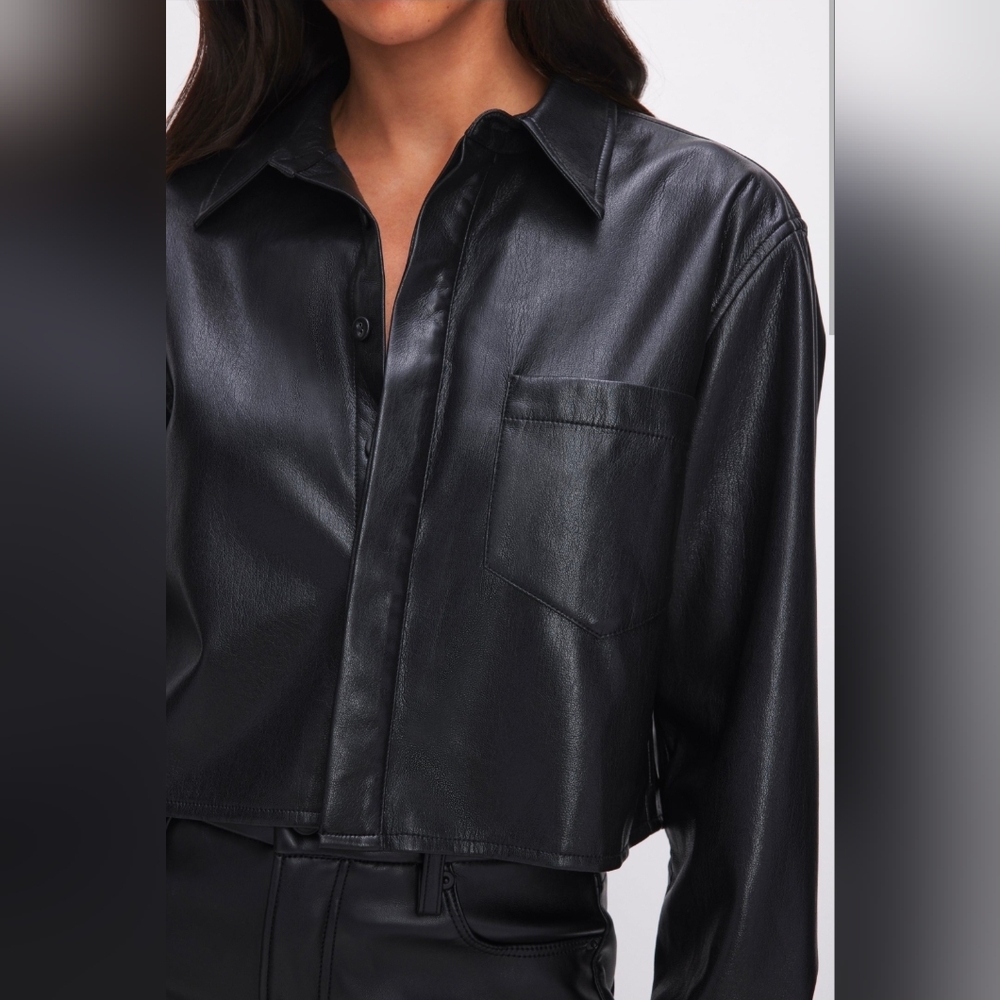 Good American Faux Leather Cropped Buttondown Shirt size Small - Picture 2 of 14